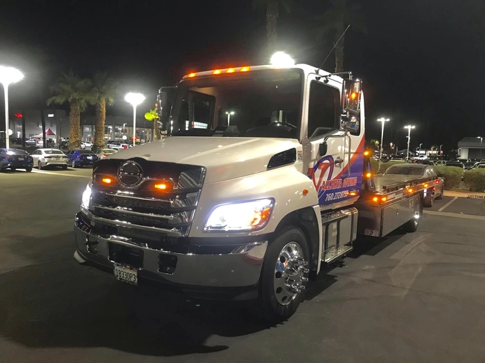 Experienced Towing Service Experienced Towing Service